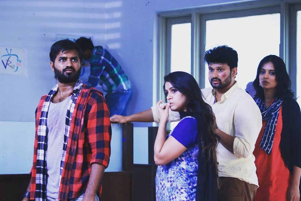 Dhiksuchi still 8
