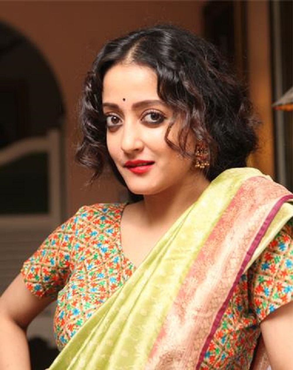 Sitara still 6