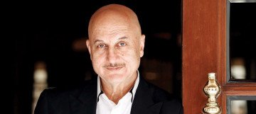 Anupam Kher urges Govinda not to let personal life overshadow his career