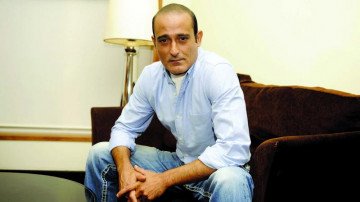 Jitin Gulati calls Prabhas 'collaborative', praises Akshaye Khanna's intensity