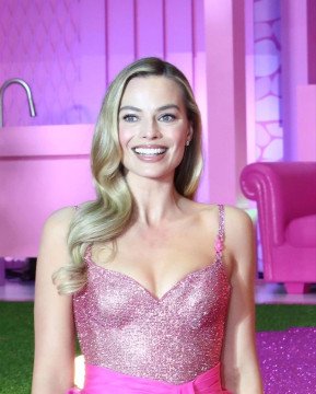 Margot Robbie