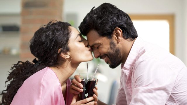 Love, Sitara backdrop