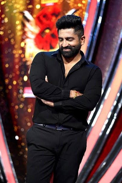 VJ Shekar
