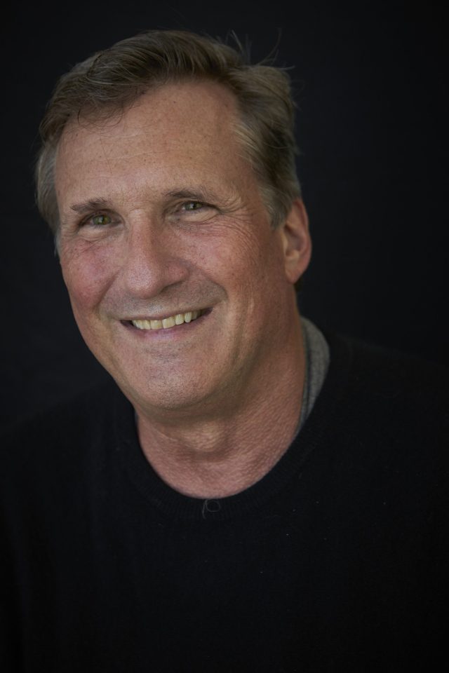 David E Fluhr
